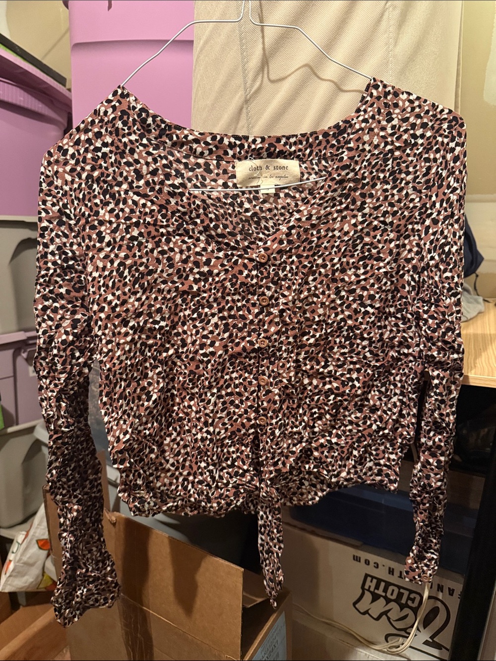 Cloth & Stone Women's Brown Pink Leopard Print Button-Front Top